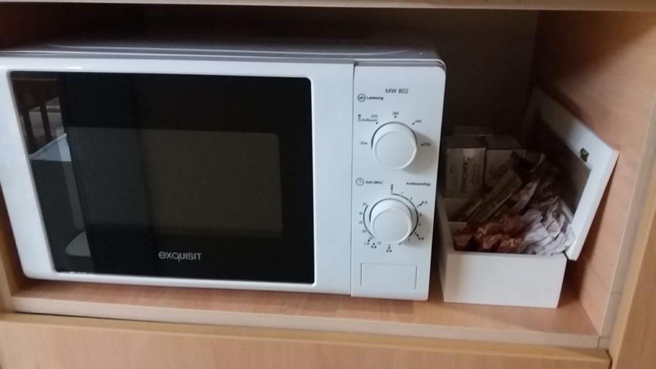 Нощувки Ботеви Schumen Exterior foto